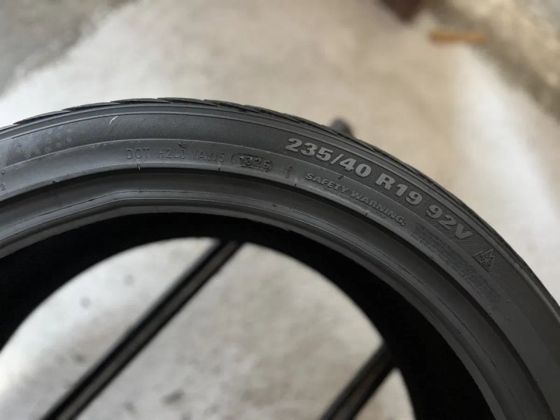 Зимові шини‼️235/40 R19 Kumho WinterCraft wp71  92V 7.7мм 2025рік — фото 6