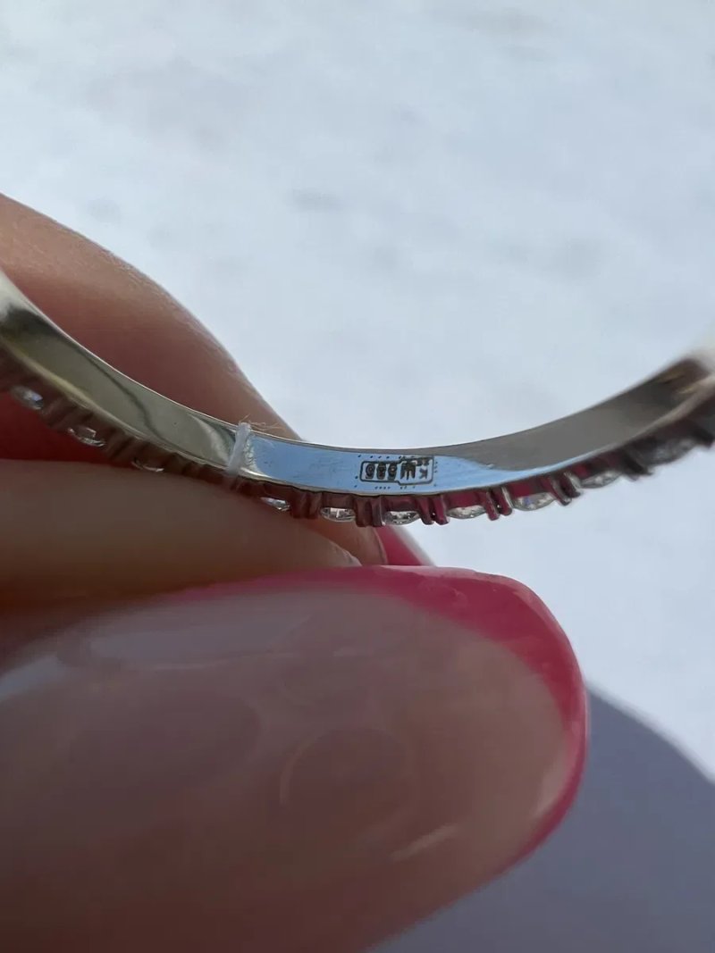 Золотое кольцо с бриллиантами  по кругу 0,76ct / р.17,5 белое золото 585 проба золота каблучка з діамантами — фото 7