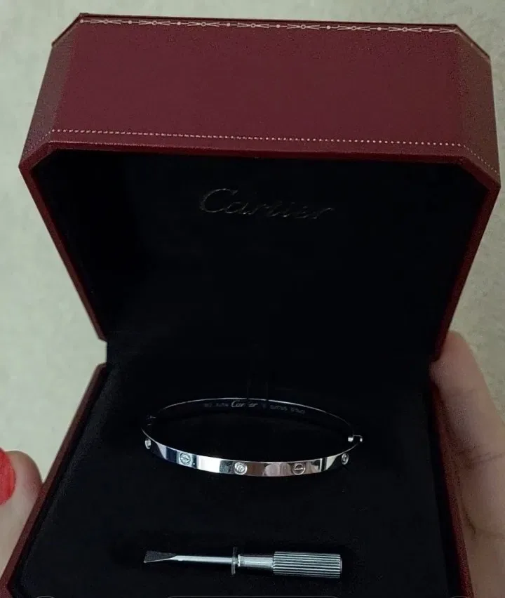 Золотой браслет Love с природными бриллиантами в стиле Cartier — фото 3