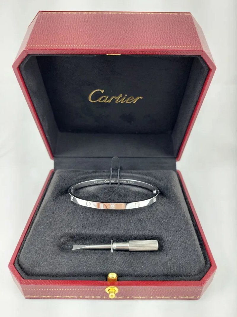 Золотой браслет Love с природными бриллиантами в стиле Cartier — фото 5