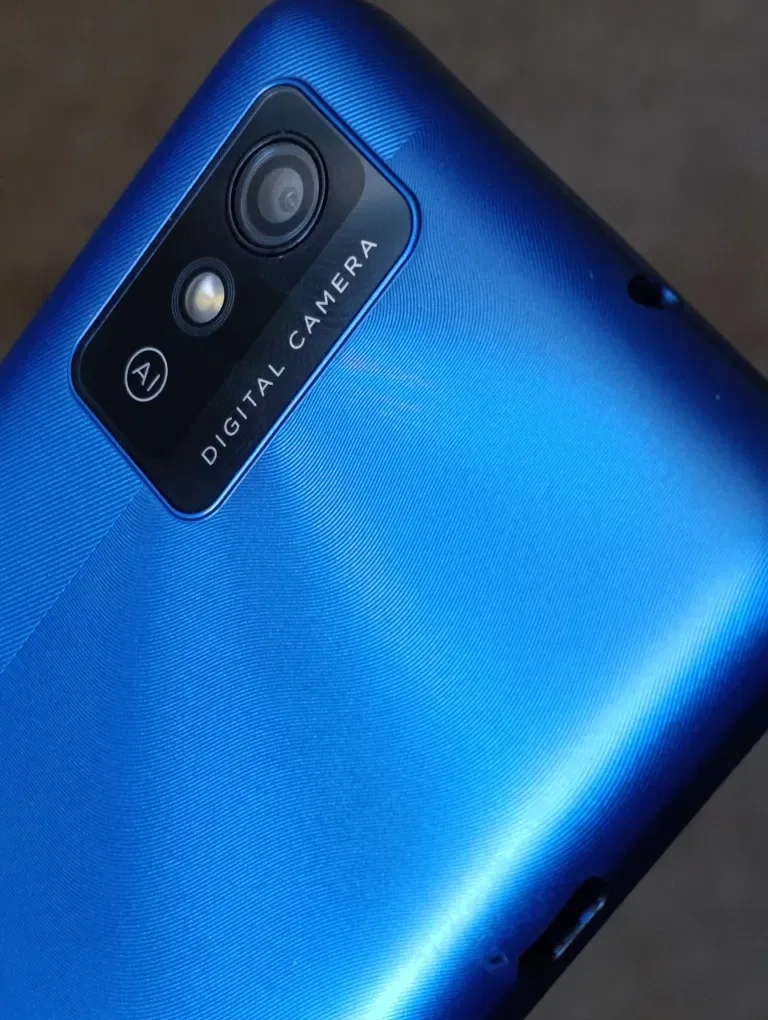 zte l9,32g отличное состояние — фото 7