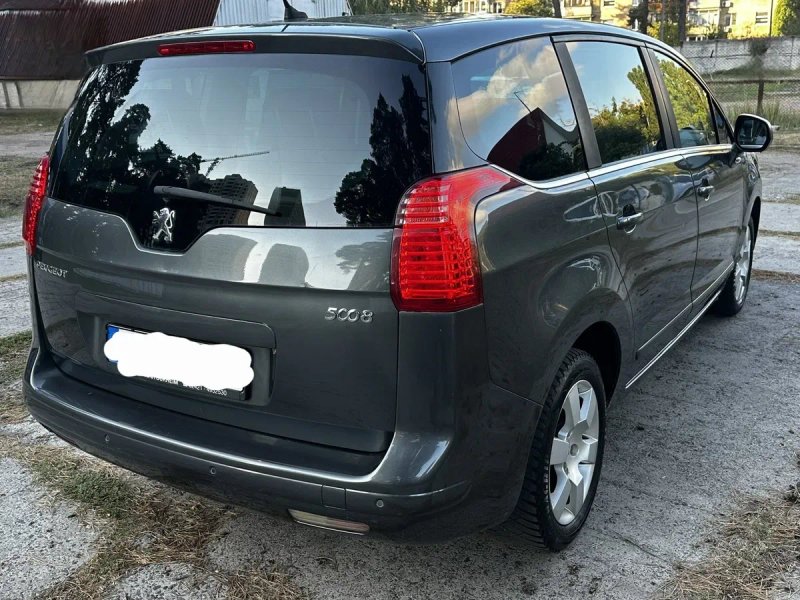 2011рік Пежо 5008 тільки пригнаний не розмитнений 7місць — фото 2