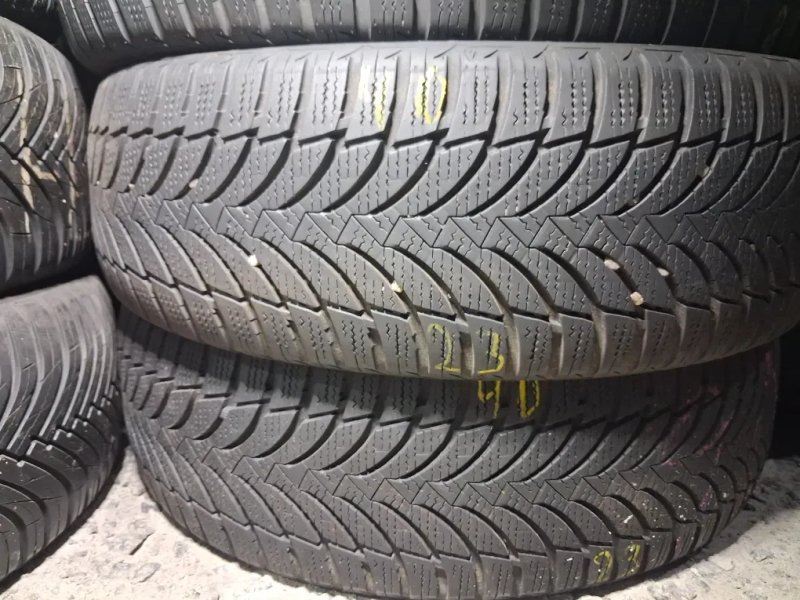 205/60 16 Nexen Winguard sport 2 КОМПЛЕКТ , Пара шини б/у зима — фото 4