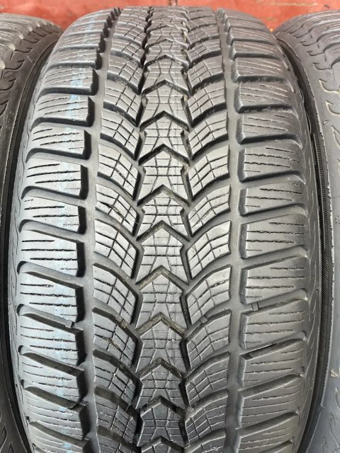 215/50/17 R17 Debica Frigo HP2 зима 4 шт ціна за 1 шт