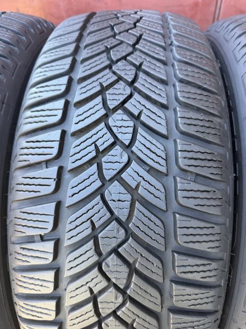 215/55/17 R17 Fulda Kristall Control HP2 зима 4шт