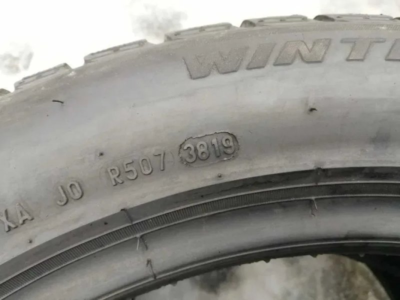 215/55 R17 98V Pirelli Sottozero3 зима 4штуки шини б/у — фото 8