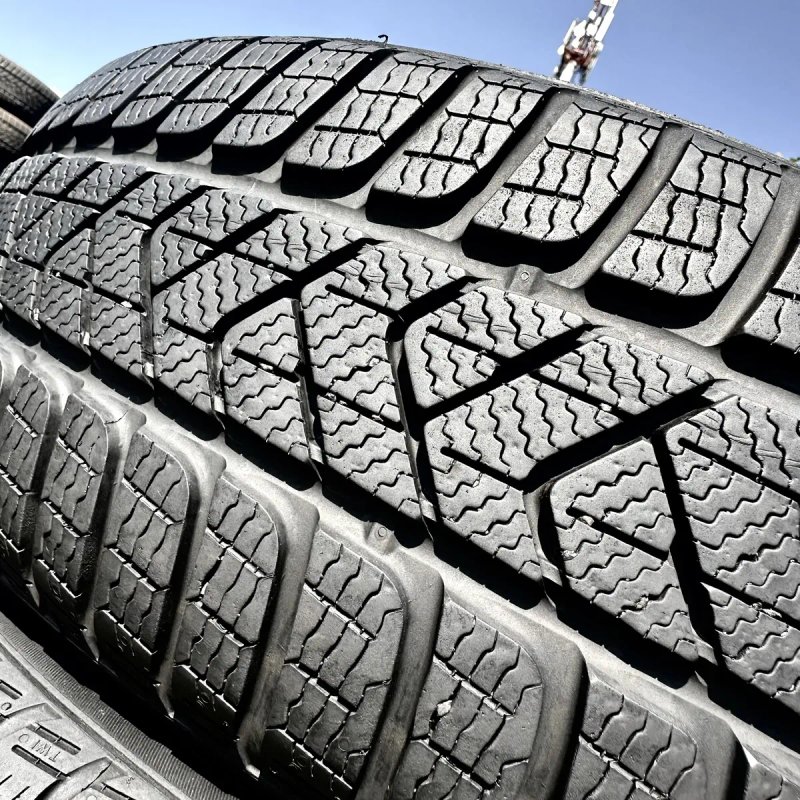 215/60/16 Pirelli Sottozero3 | 85%остаток | зимние шины | 2025г — фото 4