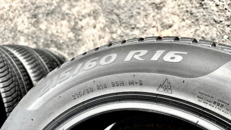 215/60/16 Pirelli Sottozero3 | 85%остаток | зимние шины | 2025г — фото 6