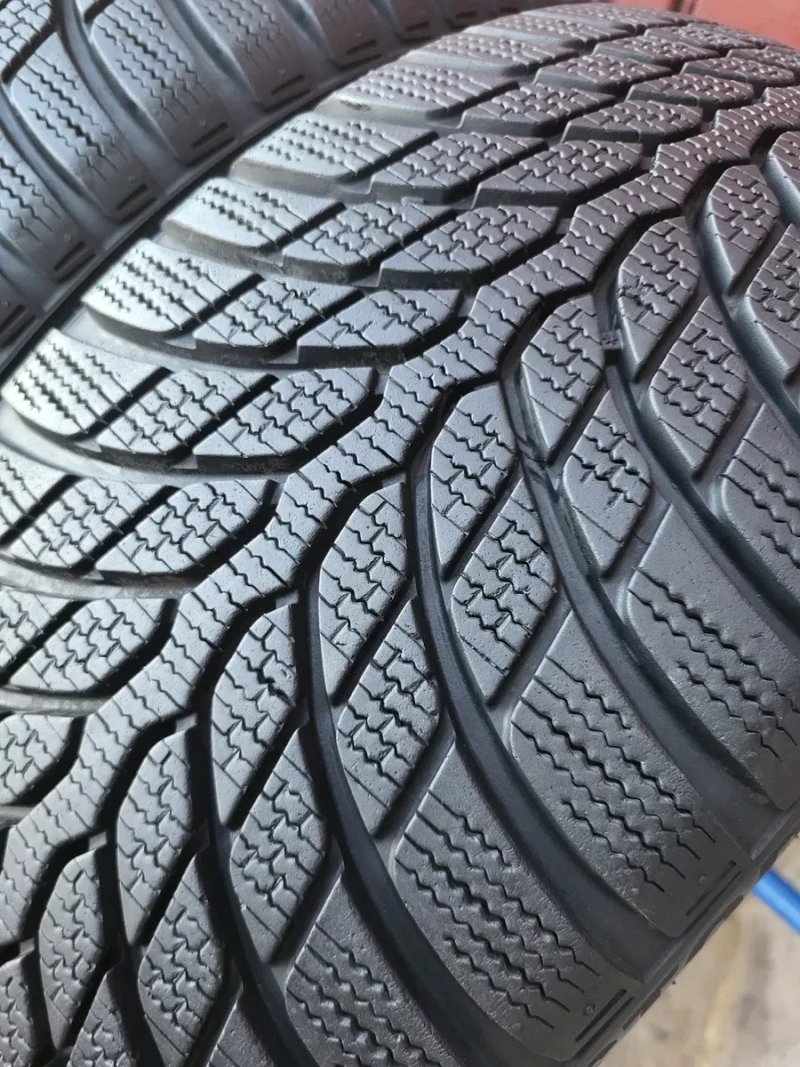 225/45/17 R17 Bridgestone Blizzak LM-32S 4шт ціна за 1шт шини — фото 2