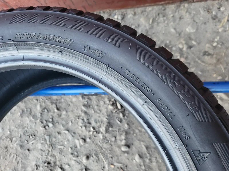 225/45/17 R17 Bridgestone Blizzak LM-32S 4шт ціна за 1шт шини — фото 6