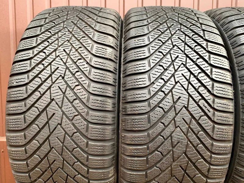 225/45 R17 94V XL Pirelli Cinturato Winter 2 / Зимові шини / 2023 — фото 2