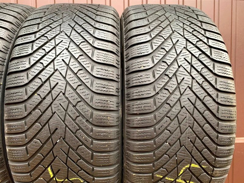 225/45 R17 94V XL Pirelli Cinturato Winter 2 / Зимові шини / 2023 — фото 3