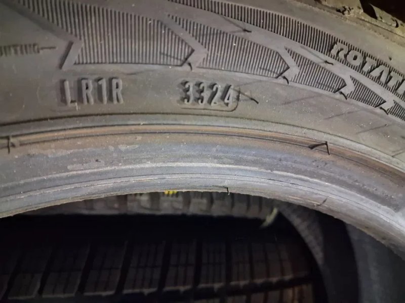 225/45 R18 Goodyaer Ultra Grip perfomance Резина б/у зима Комплект ,  Пара — фото 8