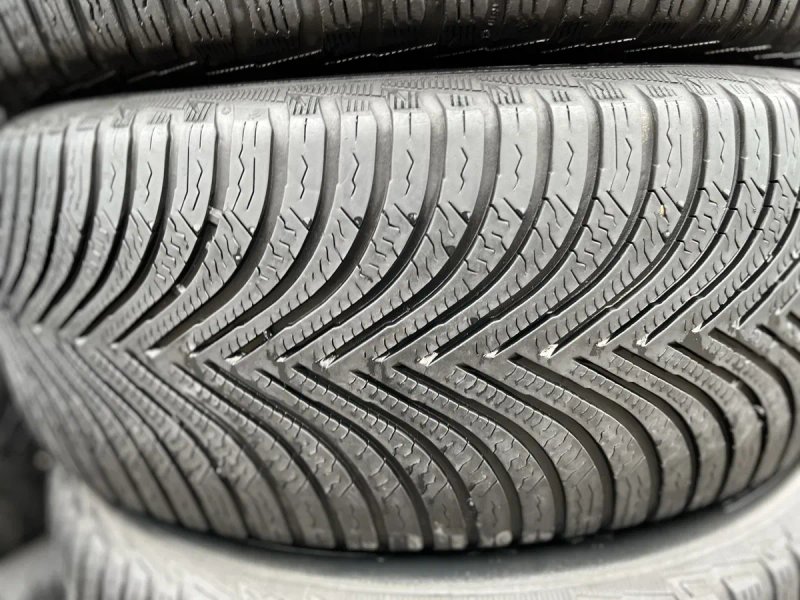 225/55/R17 (зима) Michelin Alpin5 Склад Шин Дружківська 12 — фото 4