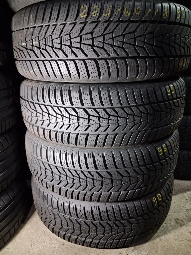 225/60 R18 Hankook Icept evo 3 КОМПЛЕКТ ШИНИ Б/у зима — фото 6