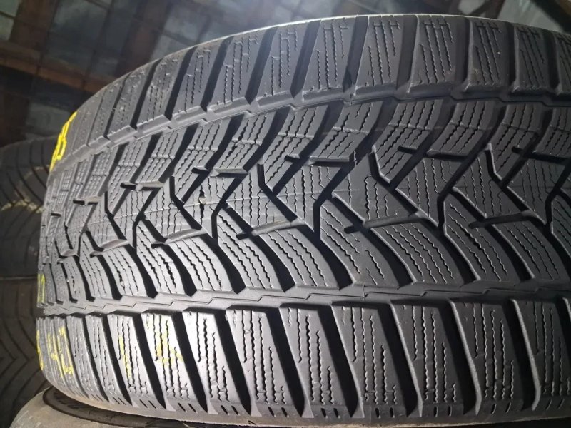 235/40 R18 Dunlop Winter Sport 5  Комплект , Пара шини б/в зима — фото 2