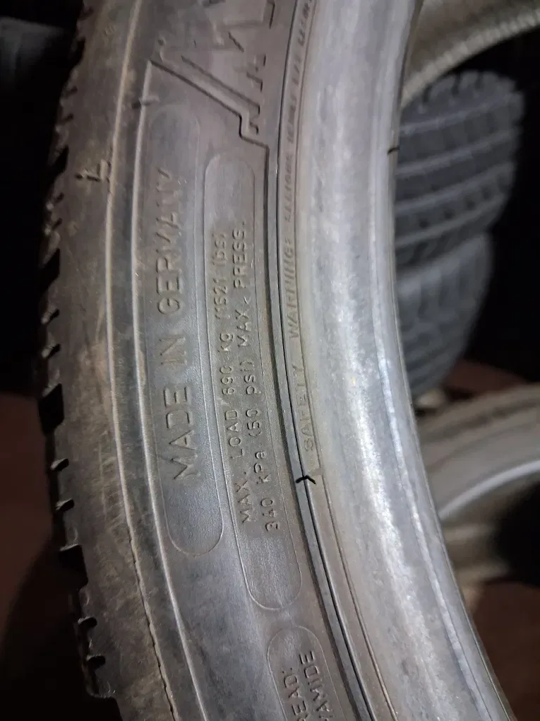 235/40 R18 Dunlop Winter Sport 5  Комплект , Пара шини б/в зима — фото 8