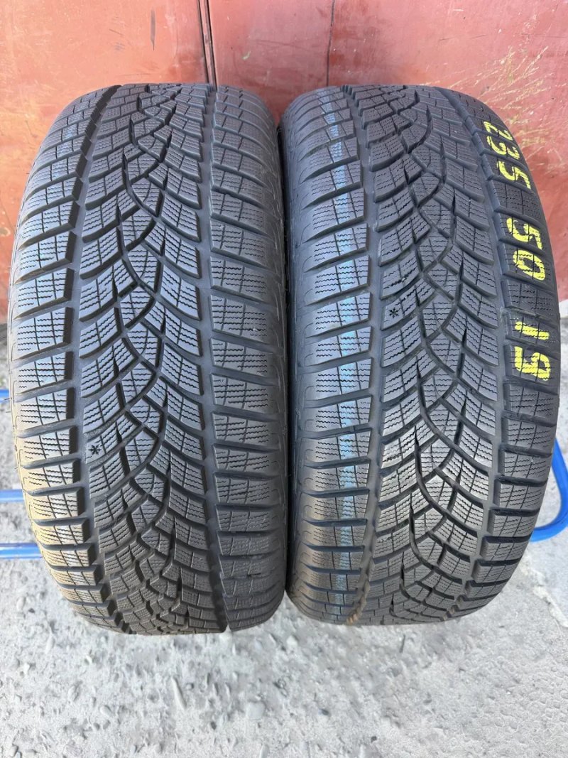 235/50/19 R19 Goodyear UltraGrip Performance+ зима 2 шт ціна за 1 шт — фото 2