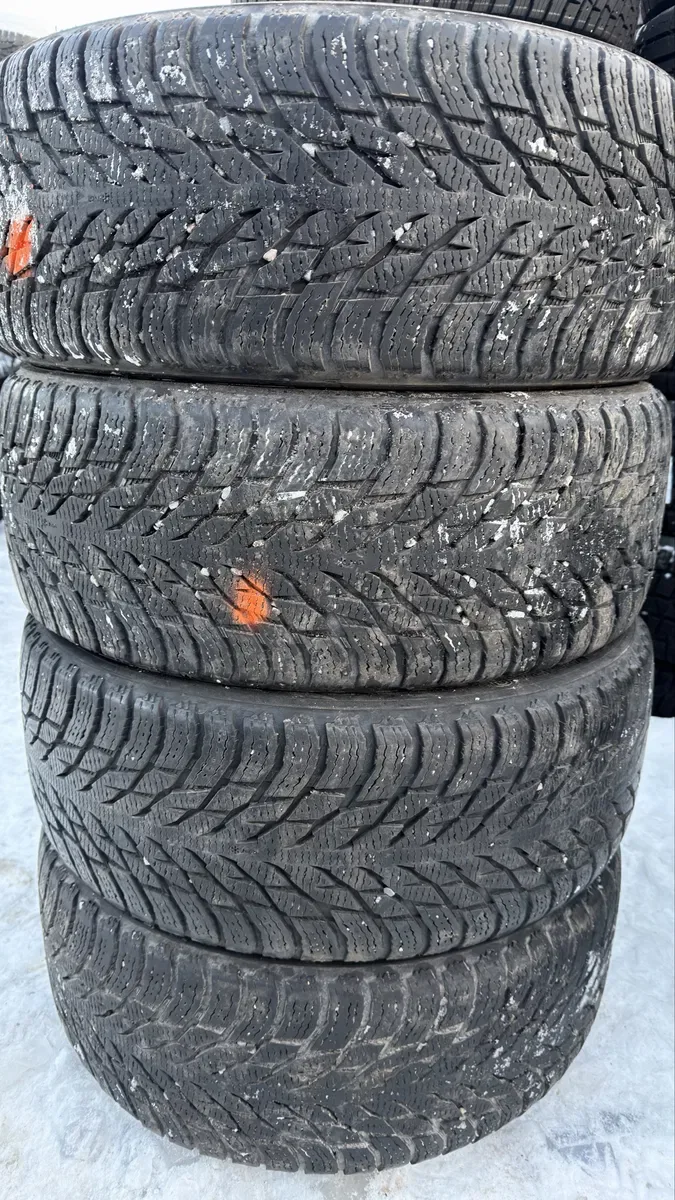 235/50/20-255/45/20 Nokian Hakkapeliitta R 3 — фото 3