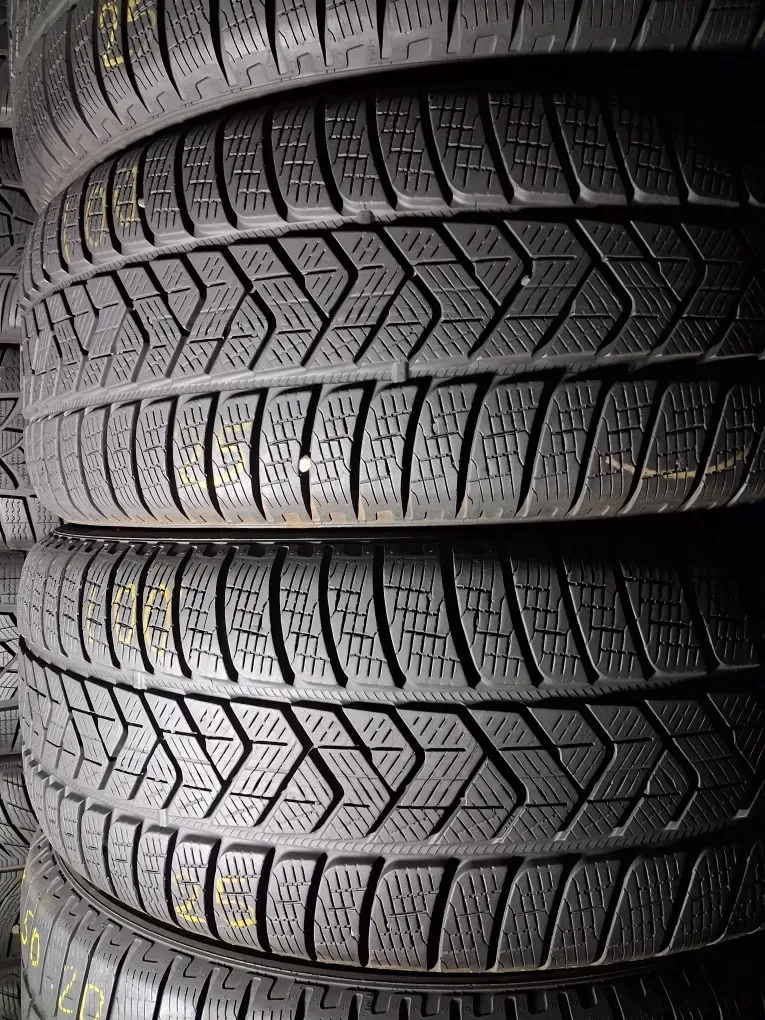 235/50 R20 Pirelli scorpion Winter шини б/у зима КОМПЛЕКТ , Пара — фото 4