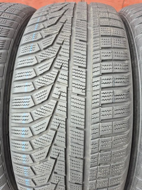 235/55/19 R19 Hankook Winter I'cept evo2 SUV 4шт ціна за 1шт шини