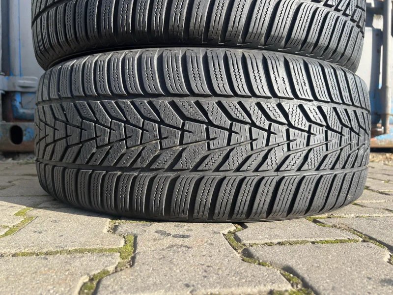 235/55 R18 Hankook 4шт 5.5мм-6мм/7мм Залишок протектора — фото 4