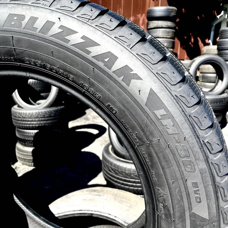 235/60/18 Bridgestone Blizzard LM-80 evo | 95%остаток | зимние шины | 2025г — фото 7