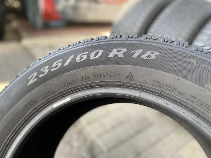 235/60/18 Pirelli 235/60R18 зимня резина шини колеса автошини — фото 6