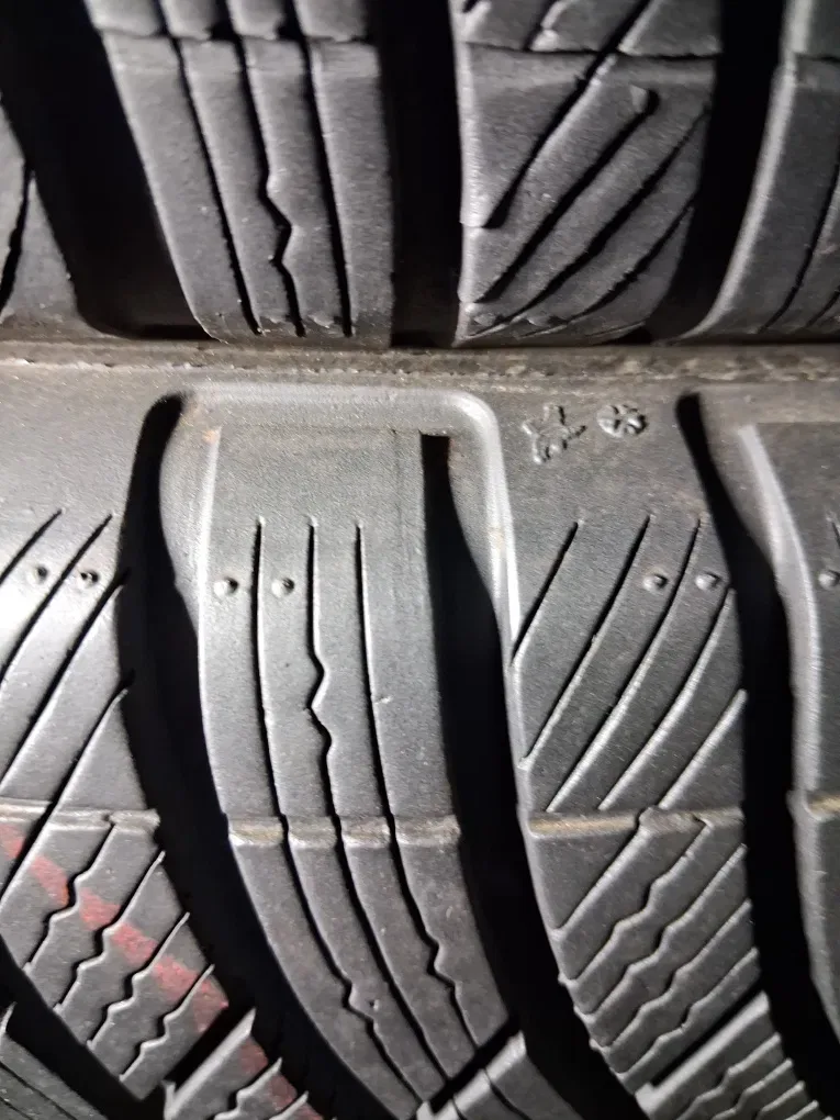 245/40 R18 Michelin Pilot Alpin 4 Шини бв зима Комплект , Пара — фото 2