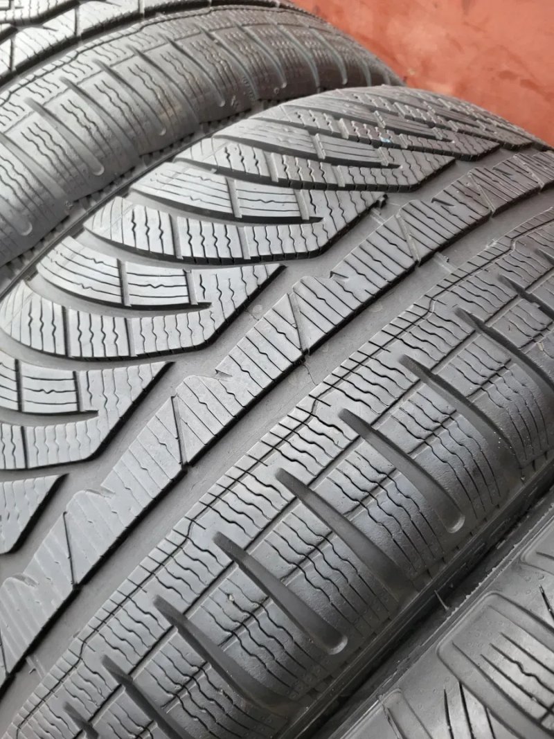 245/45/18 R18 Michelin Pilot Alpin 4 RunFlat 4шт ціна за 1шт шини — фото 2