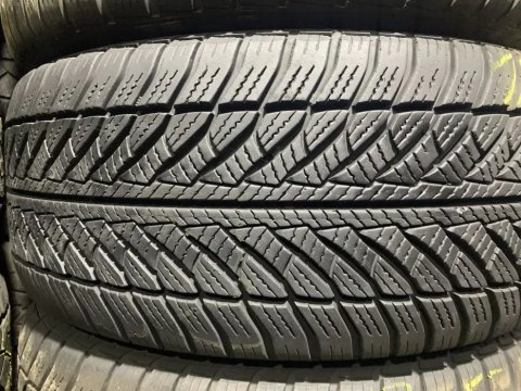 245/45 R18 GoodYear UltraGrip 8 Perfomance шини б/у зима Комплект, ПАРА