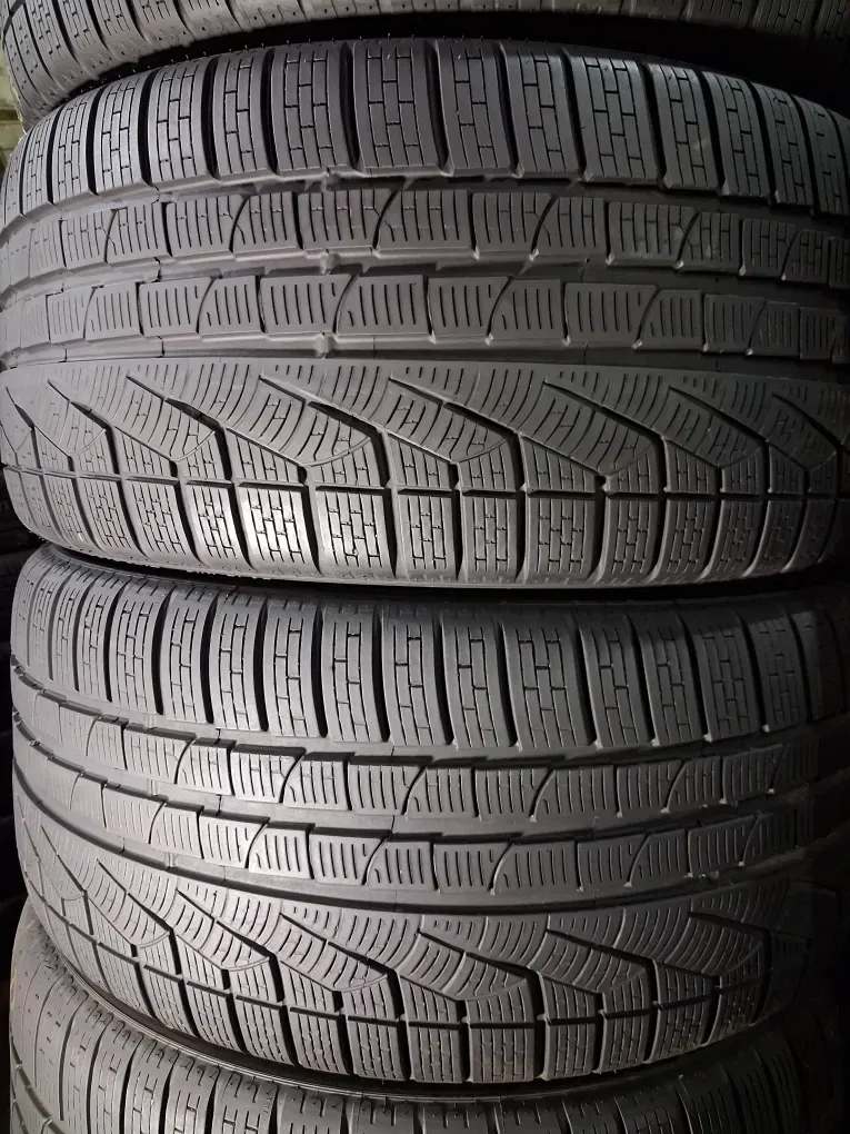 275/35 R20 Pirelli Sottozero 2 RSC шини б/у зима Комплект , ПАРА — фото 3