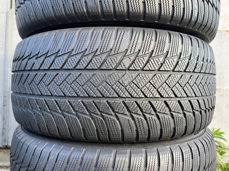 275/45 R20 Bridgestone 4шт (RunFlat)  2022рік — фото 2