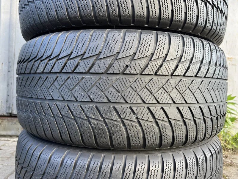 275/45 R20 Bridgestone 4шт (RunFlat)  2022рік — фото 3
