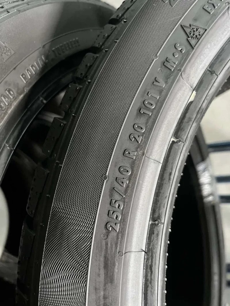 285/35/20+255/40/20 R20 Continental WinterContact TS830P 4шт нові зима — фото 4