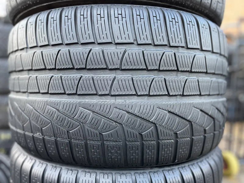 295 30 R20(зима) Pirelli SottoZero — фото 3