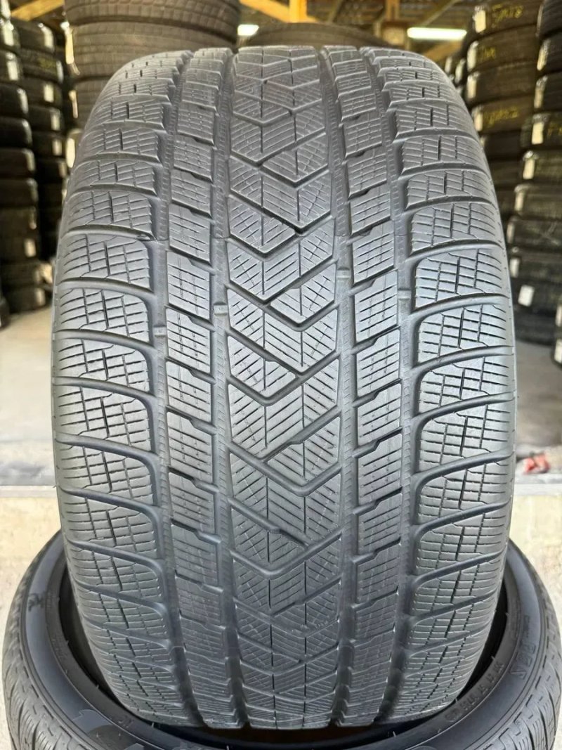 305/35 R21 зимові шини б/у Pirelli Scorpion Winter — європейські|протектор 6 мм|склад гуми|від 1 шт — фото 2