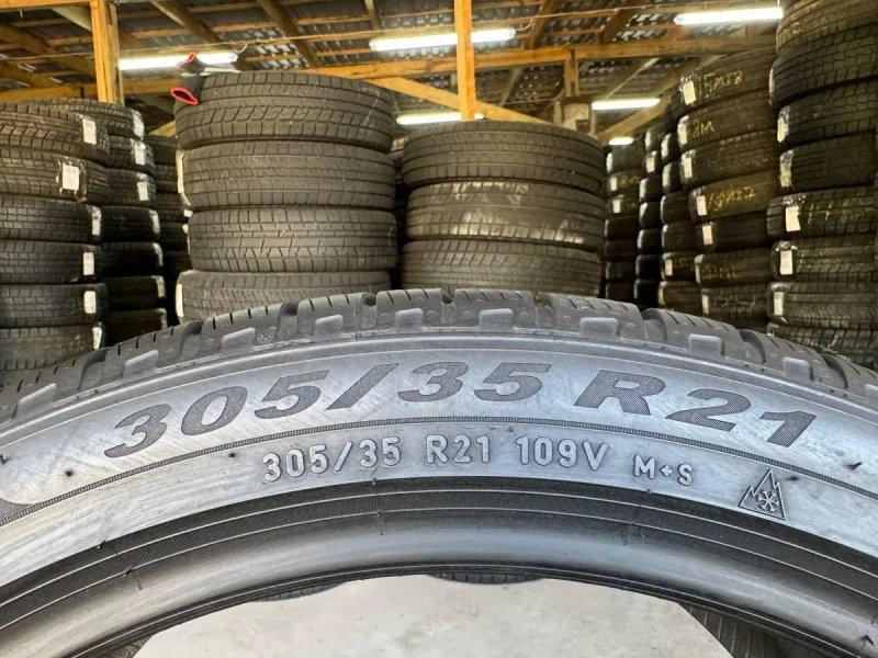 305/35 R21 зимові шини б/у Pirelli Scorpion Winter — європейські|протектор 6 мм|склад гуми|від 1 шт — фото 5