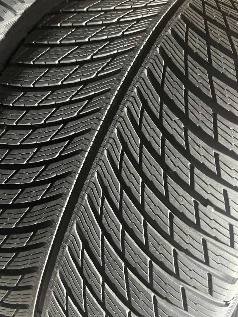 305/40/21+285/45/21 R21 Michelin Pilot Alpin 5 NCO 4шт зима — фото 2