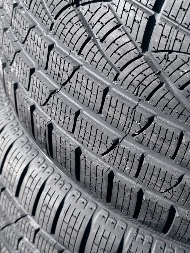 255 35 18 Pirelli Winter 240 SottoZero 2 RSC НОВІ 100% 2026 Шини Зима — фото 2