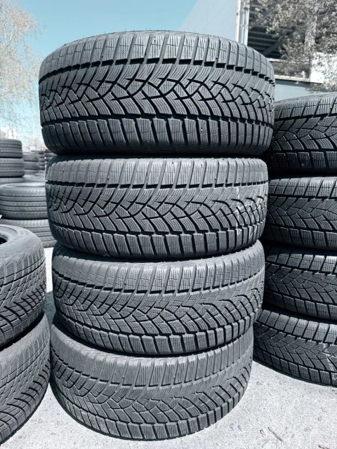 235 45 18 Goodyear Perfomance + 90% Шини Зима