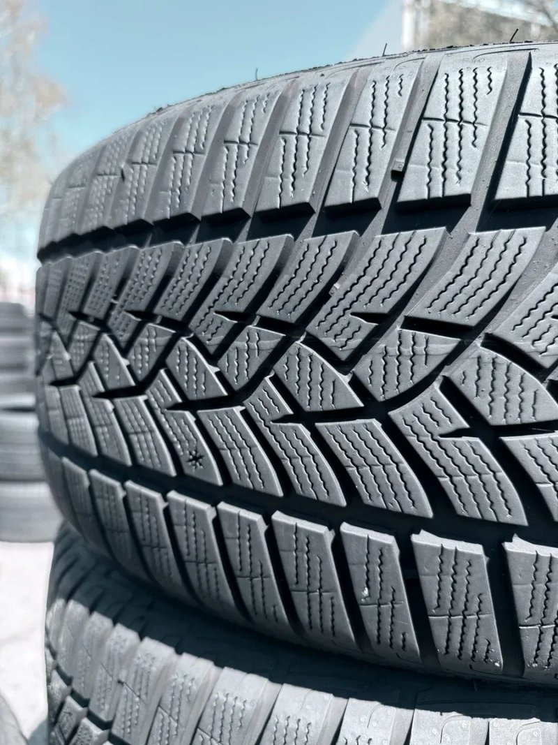 235 45 18 Goodyear Perfomance + 90% Шини Зима — фото 2