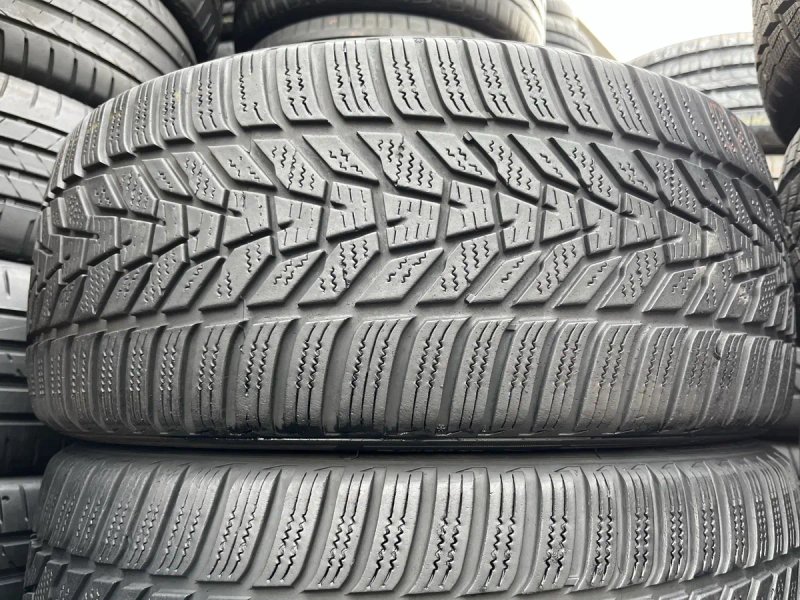 225 45 R18(зима) Hankook Winter i cept evo3 — фото 2
