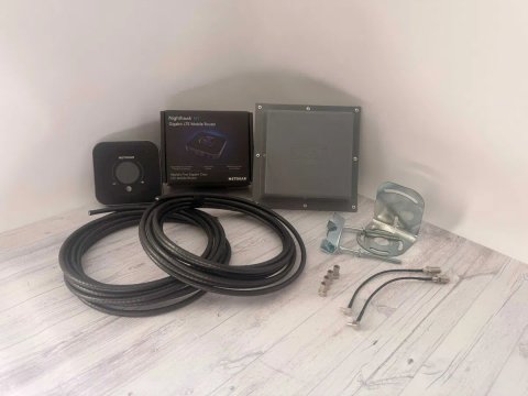 4G LTE Комплект Wi-Fi роутер Netgear MR1100 (M1) Б/У + Антена MiMo 2x2 17дб