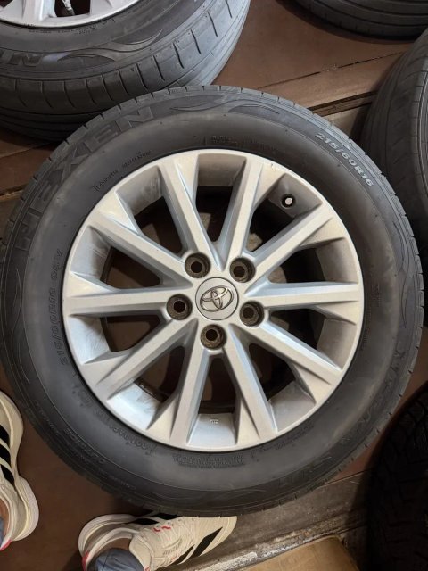 5/114.3 r16 Диски Toyota оригінал 4шт.