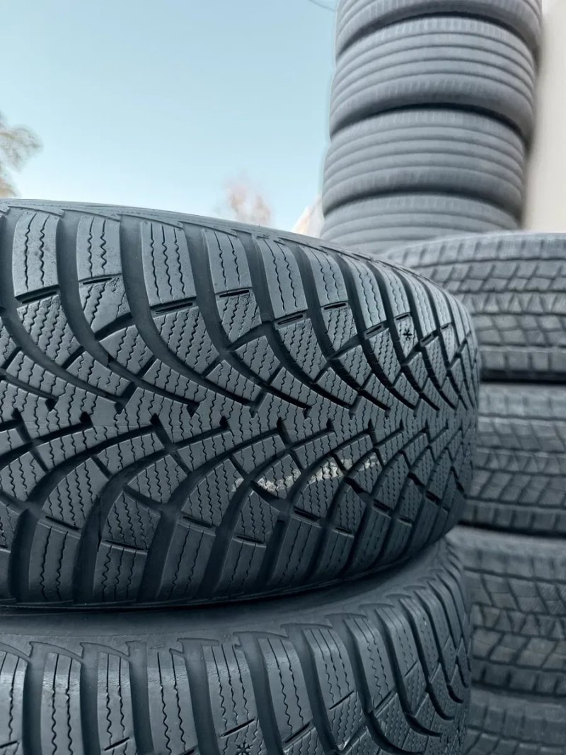205 55 16 Goodyear Ultragrip 9 90% 2024 Шини Зима — фото 2