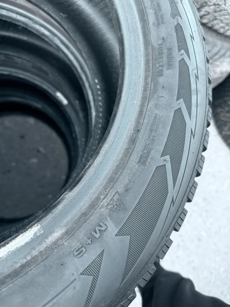 205 55 16 Goodyear Ultragrip 9 90% 2024 Шини Зима — фото 8