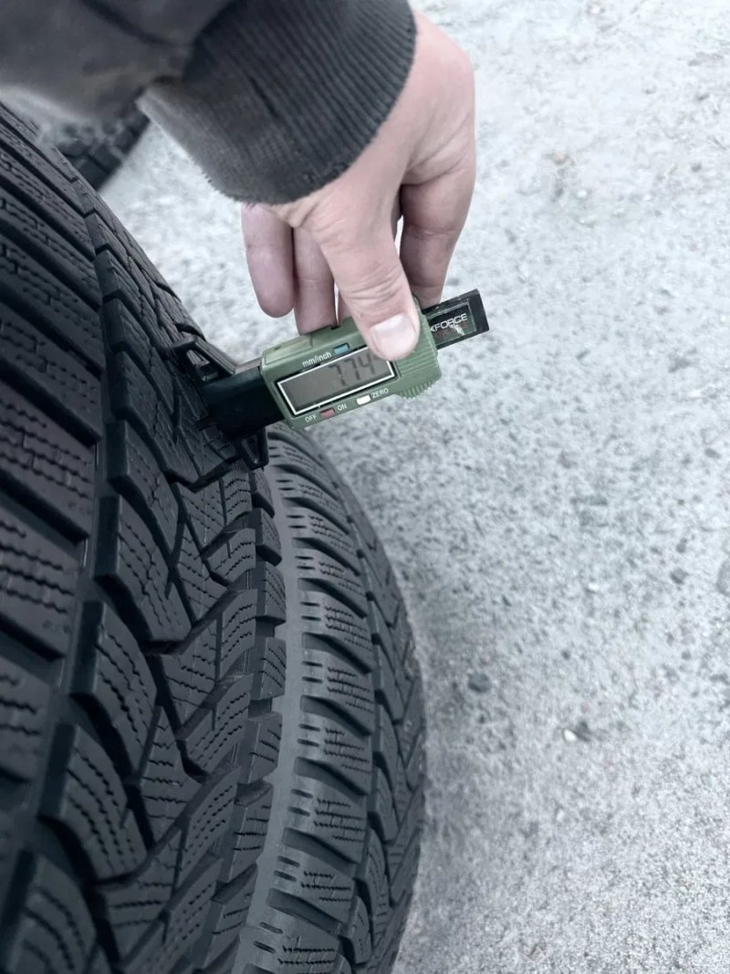 205 55 17 Dunlop Winter Sport 5 99% Шини Зима — фото 4