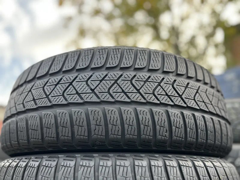215 55 R17(зима) Pirelli Sottozero3 самоклейка — фото 2
