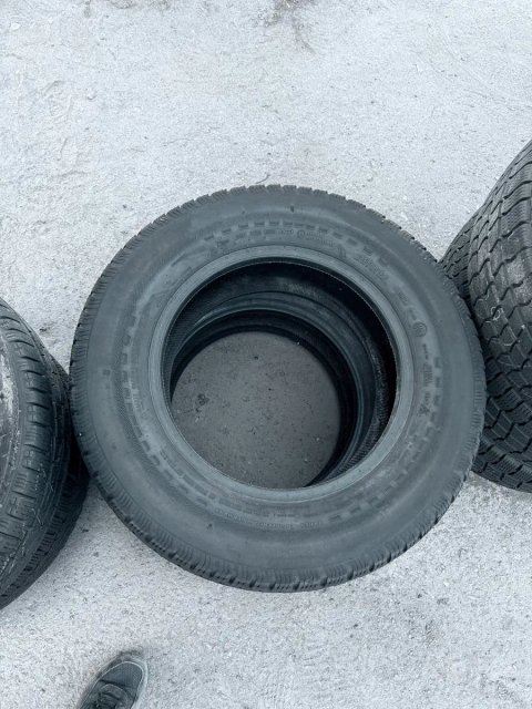 235 65 16 Bridgestone Blizzak 85% 2023 Шини Зима
